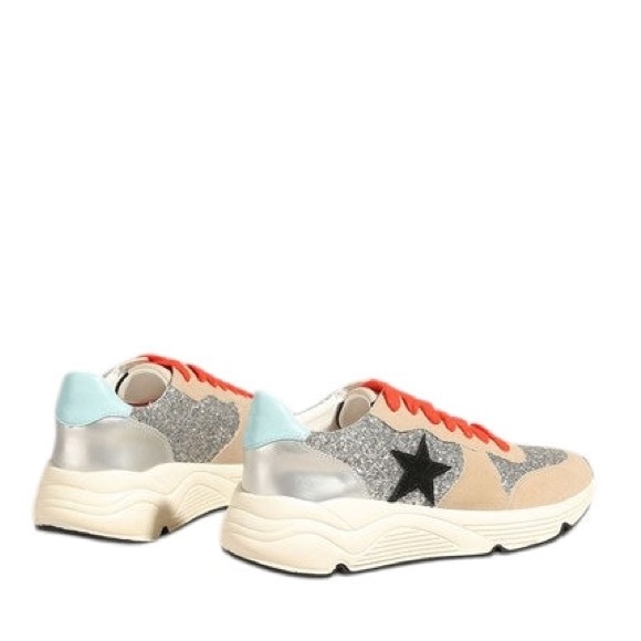 Oasis Society The Quinn Tan Silver Glitter Sneaker - Picture 4 of 12